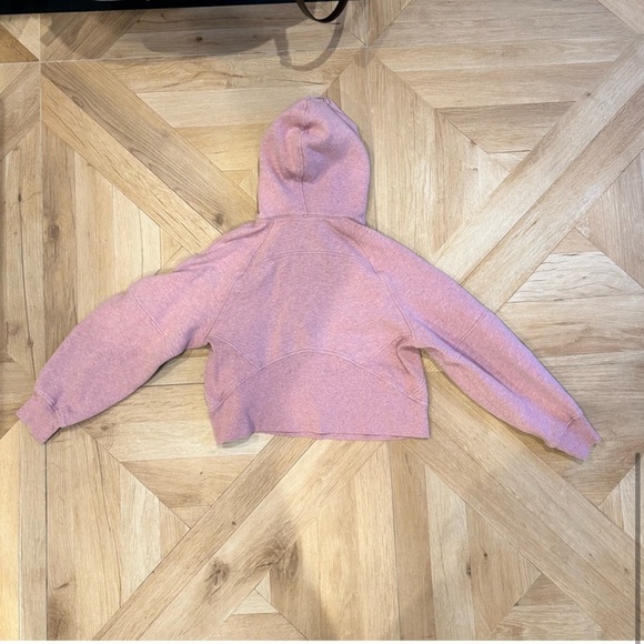 LIKE NEW! Lululemon Scuba Oversized 1/2 zip hoodie in wisteria purple M/L - Picture 6 of 6